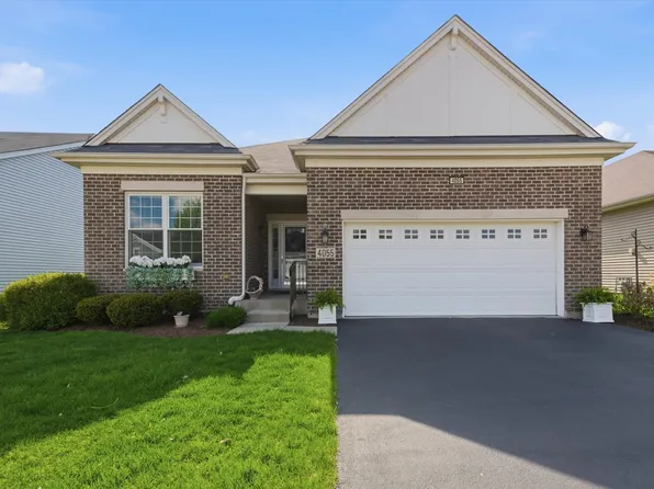 4055 Chesapeake Ln, Naperville, IL 60564