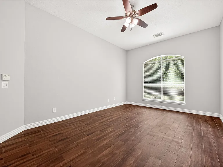 20906 Nettlebrook Ln — Photo 24