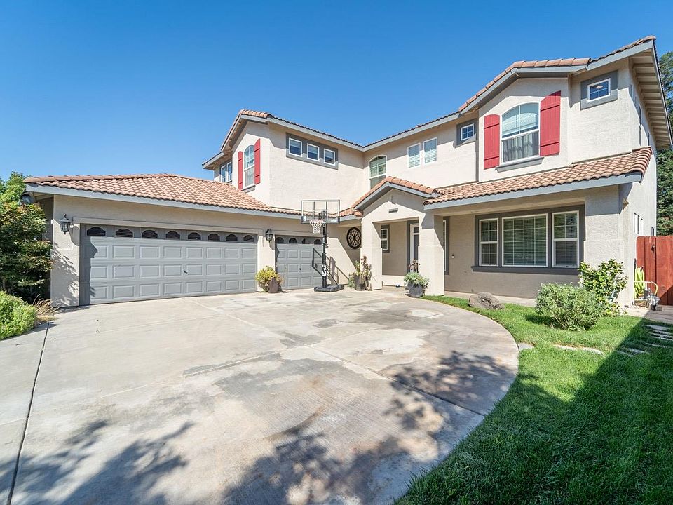 1st image of 5526 Saxon Way