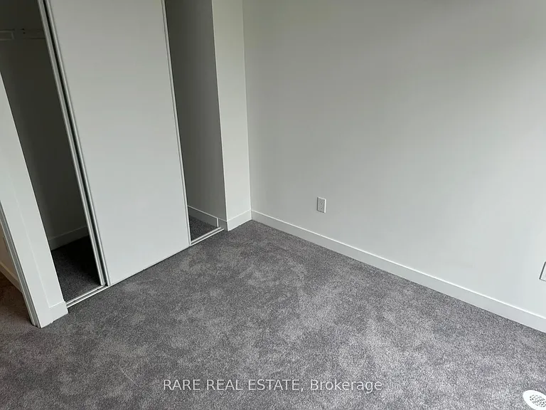 4045 Hickory Dr #15 — Photo 9