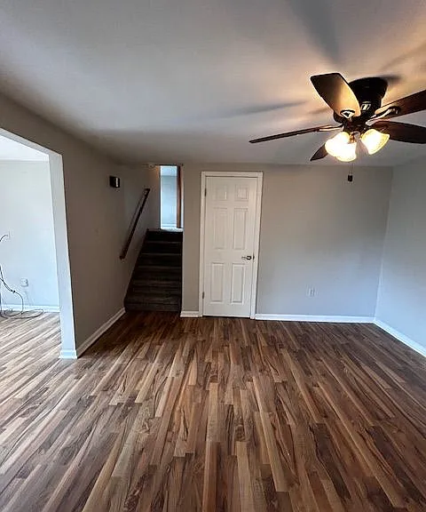 12407 Maple Ln — Photo 12