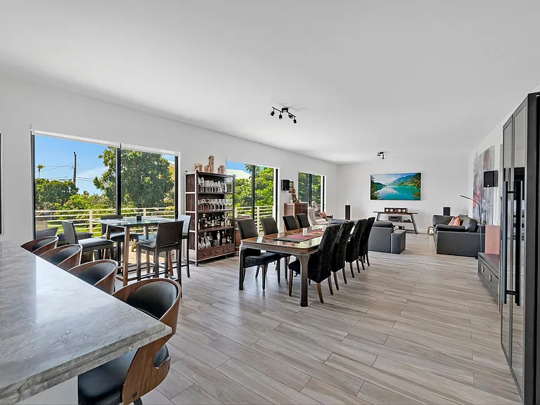 273 W Seaview Dr — Photo 16