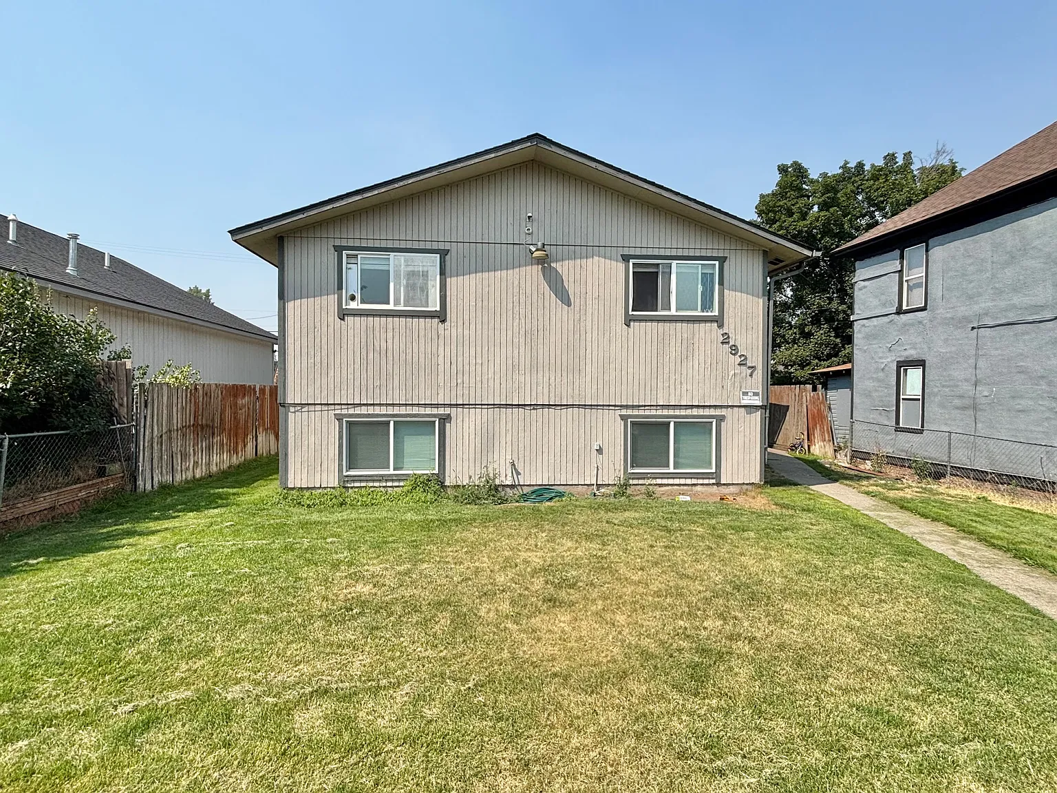 2 bed, 750 sqft, $1,245 — Photo 1