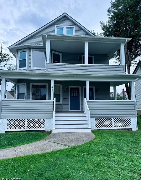 441 W Broad St — Photo 1