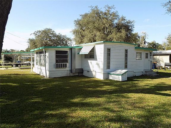 3rd image of 13415 Orange Blossom St