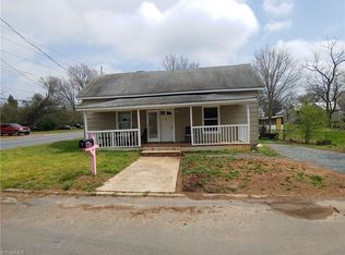 502 Foy Ave, Lexington, NC 27292