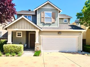 240 Soaring Hawk Lane, Sacramento, CA