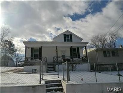 1st image of 344 Goetz Ave