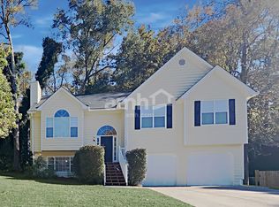 638 Glendale Forest Dr, Woodstock, GA 30189