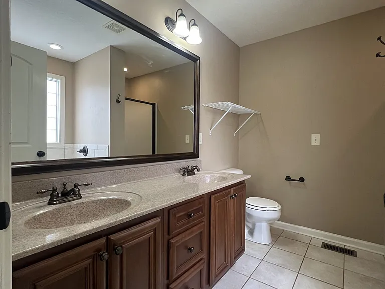 3462 Southwood Dr — Photo 21