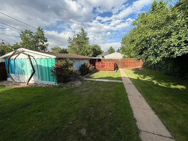 4250 S Bannock St — Photo 20