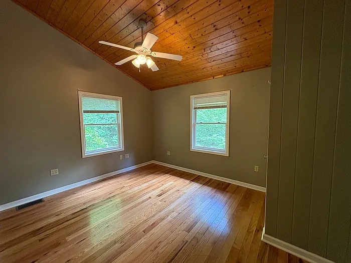 275 N Sugar Creek Dr — Photo 10