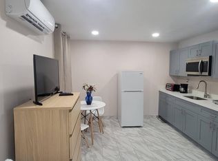 1208 SW 3rd Ave #B, Dania, FL 33004