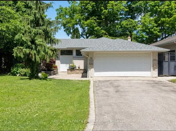 54 Waterford Dr, Toronto, ON M9R 2N6