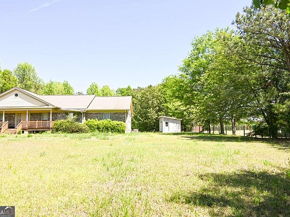 2nd image of 2755 Langley Rd