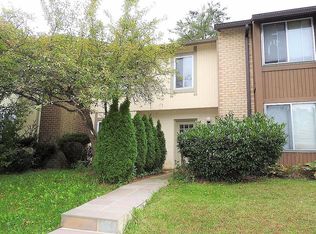 19503 Divot Pl, Montgomery Village, MD 20886