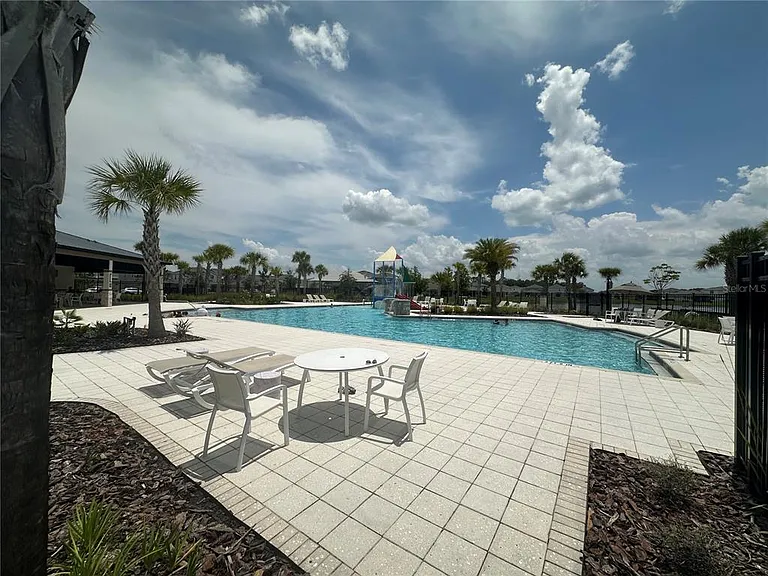 1261 Regal King Dr — Photo 20