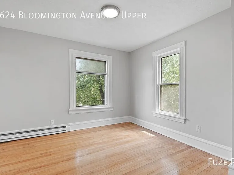 3624 Bloomington Ave #UPPER — Photo 10