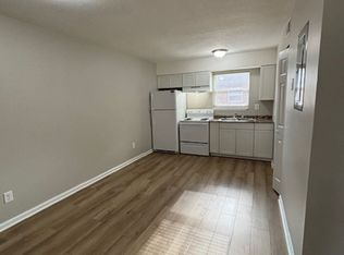 433 Wood Creek Dr., Radcliff, KY 40160