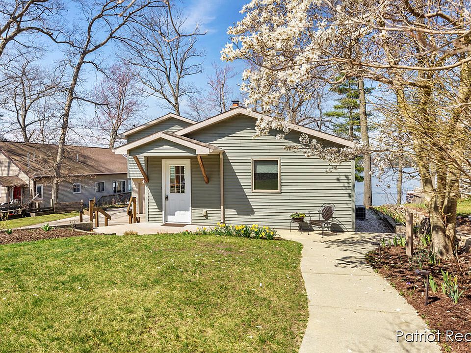 1087 E Hess Lake Dr, Grant, MI 49327 MLS 23010934 Zillow