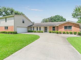 2206 Walnut Bend Ln, Houston, TX 77042
