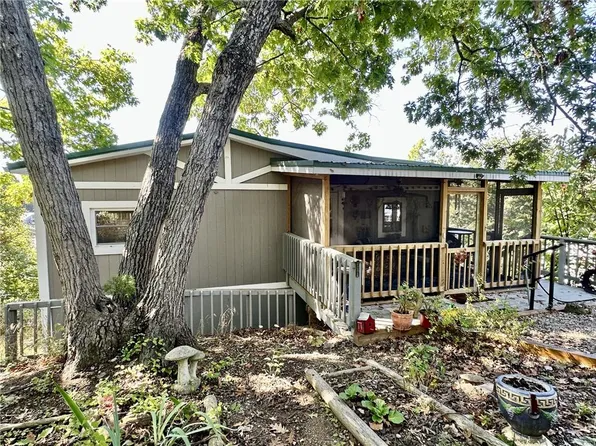 73525 E Leisure Lake Dr Unit 3, Trenton, MO 64683