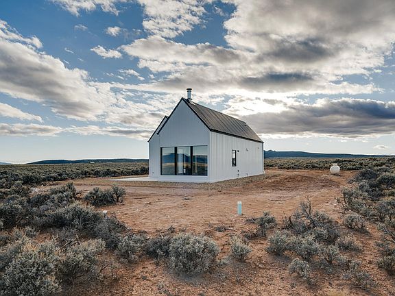 3rd image of 8 Quonset Way