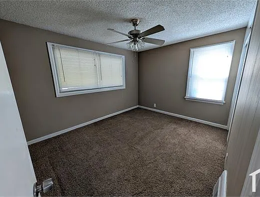 750 Kelvin Dr — Photo 8