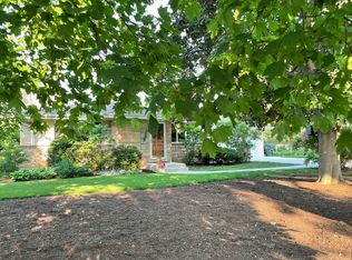 3106 Bellwood Ln, Glenview, IL