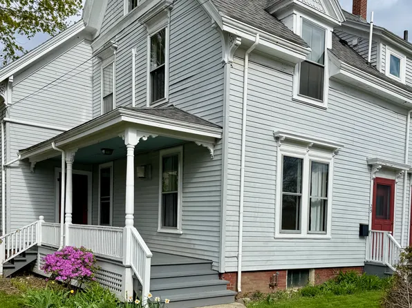 23 Orange St, Rockland, ME 04841