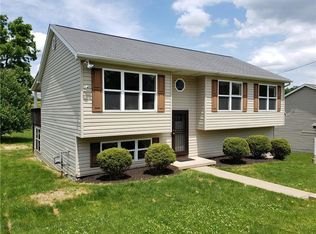 473 E Hallam Ave, Washington, PA 15301