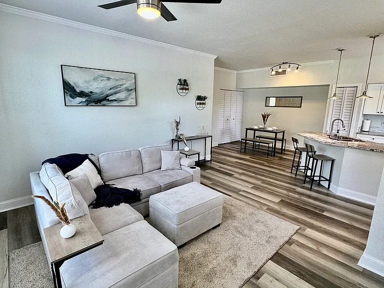9024 Lake Chase Island Way #9024 — Photo 9