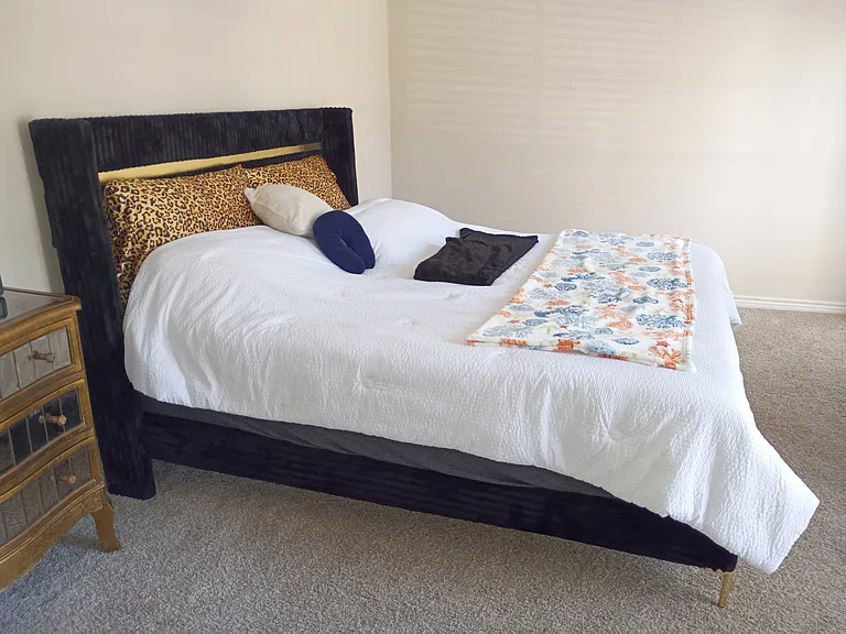 10822 Creektree Dr — Photo 2