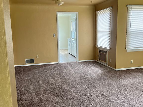 4th image of 1527 W Kiernan Ave