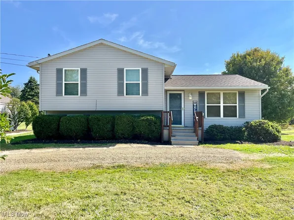 10107 Rawiga Rd, Seville, OH 44273