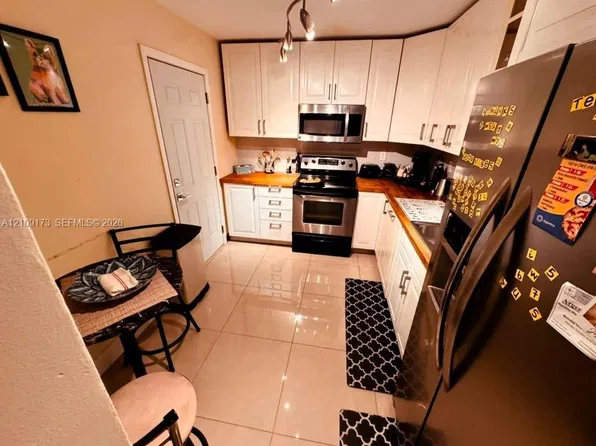9500 W Bay Harbor Dr, Bay Harbor Islands, FL
