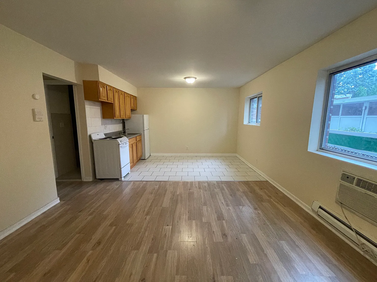 1 bed, 500 sqft, $1,100 — Photo 2