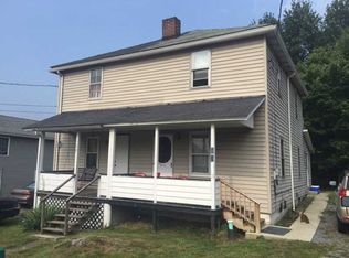 98 3rd Ave, Seward, PA 15954