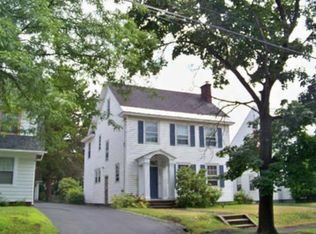 1178 Ardsley Rd, Schenectady, NY 12308