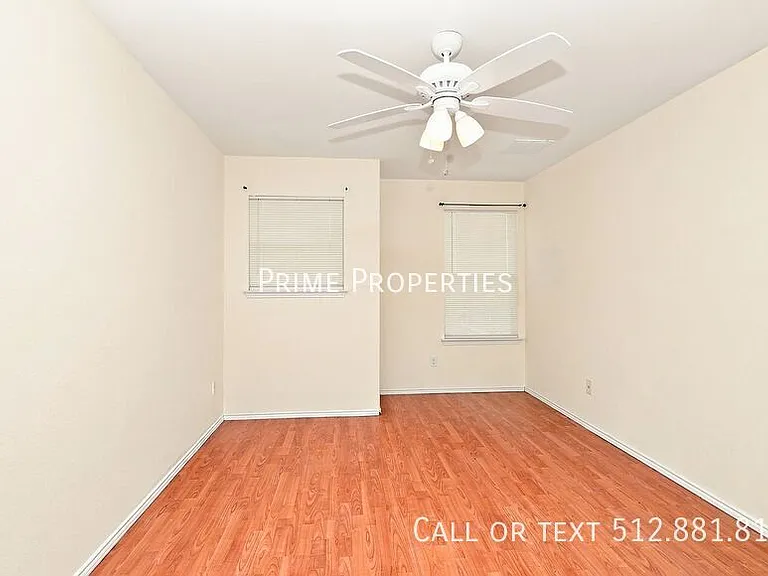 12004 Gaelic Dr — Photo 12