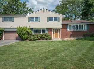 49 Whitehall Rd, East Brunswick, NJ 08816