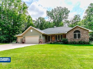 N7598 E Bodart Ct, Seymour, WI 54165