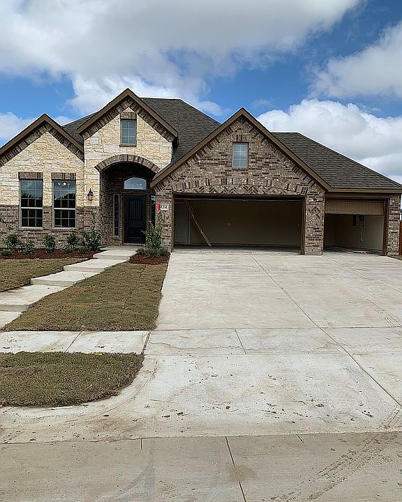1st image of 434 Jasmine Dr