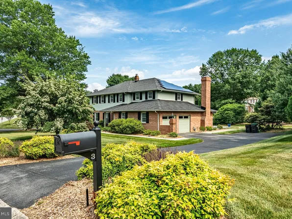 3 Kent Dr, Hockessin, DE 19707