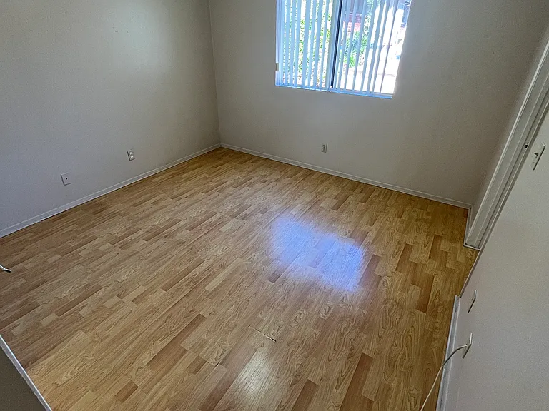 615 Raleigh St #103 — Photo 9