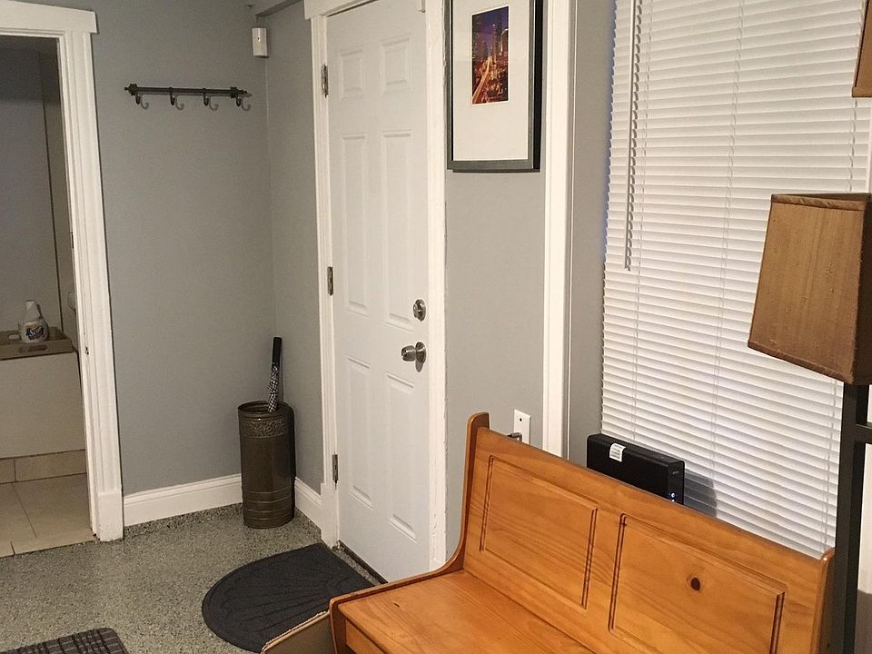 1st image of 2321 S Albany Ave #1