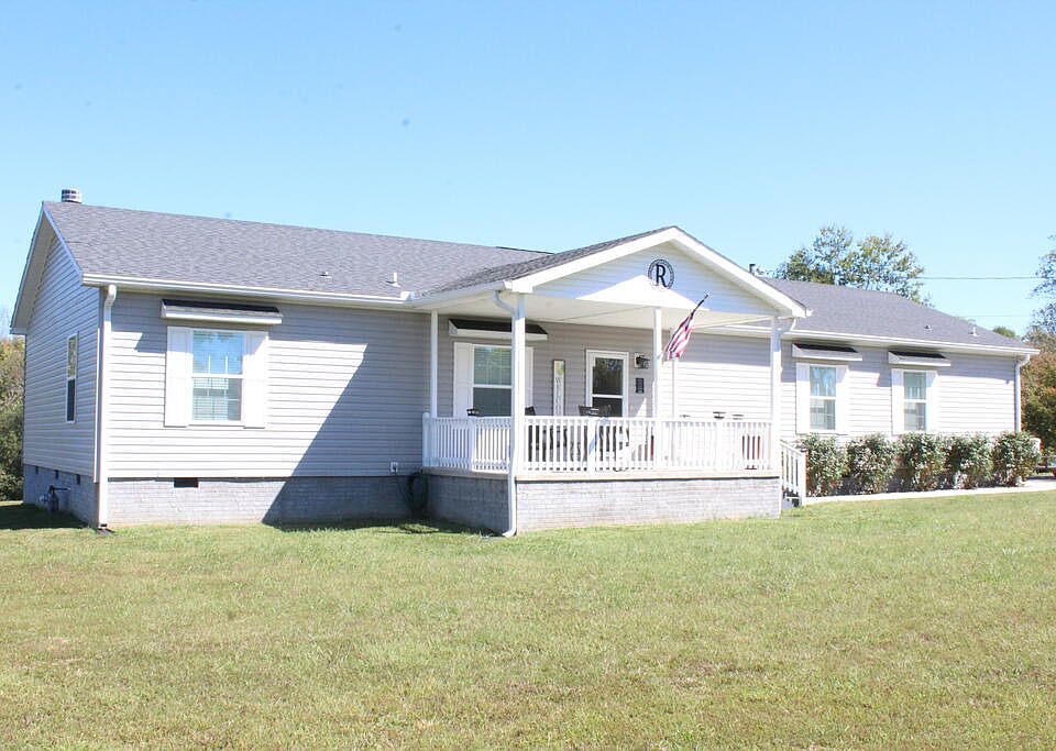 1st image of 2355 Pippin Rd