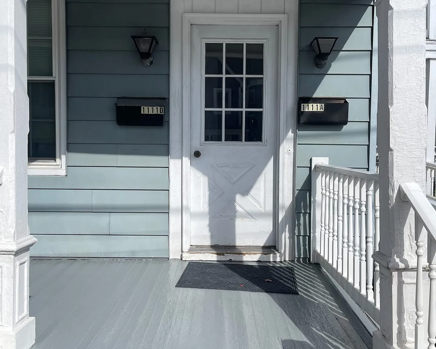 2 bed, 1.5 bath, $1,300 — Photo 2