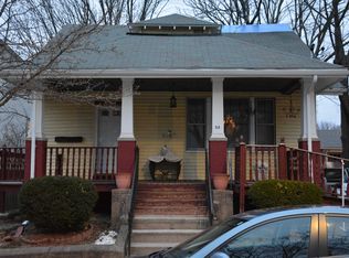 32 Dana St, Providence, RI 02906