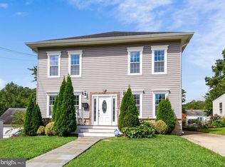 3047 Westfall Pl, Falls Church, VA 22042